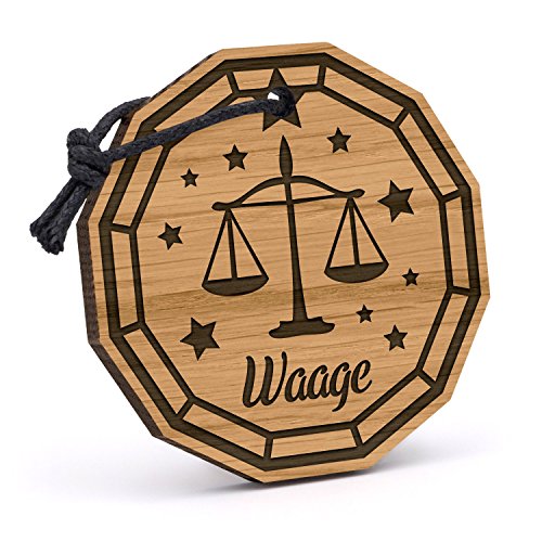 Fashionalarm Schlüsselanhänger Waage aus Holz mit Gravur | Geburtstag Geschenk Idee Sternzeichen Tierkreiszeichen Horoskop September Oktober von Fashionalarm