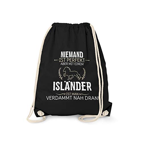 Fashionalarm Turnbeutel - Niemand ist perfekt - Isländer | Fun Rucksack mit Spruch Geschenk-Idee Pferde-Liebhaber Reiten Island-Pferd Island-Pony, Schwarz One Size von Fashionalarm
