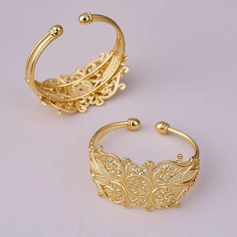 3stk Vergoldetes Messing Armreif Filigraner Armreif | 35 X 56 Mm von Fashionandantique