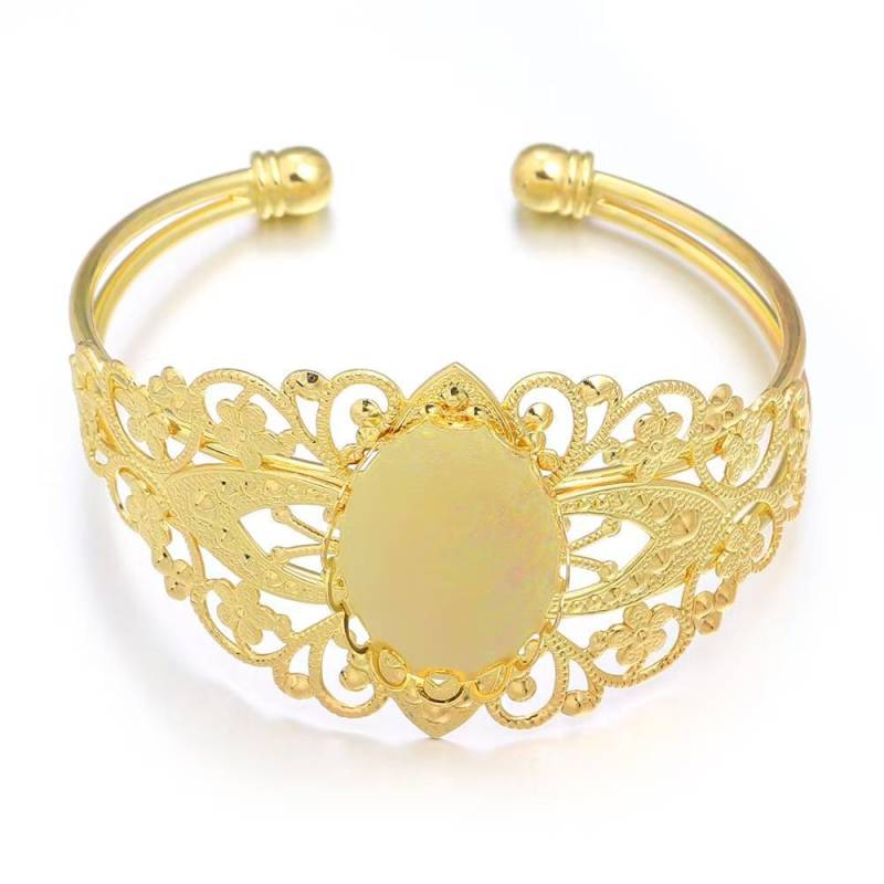 5 Stück Filigran Gehäkelte Armreife Roh Messing Verstellbar Armreif von Fashionandantique