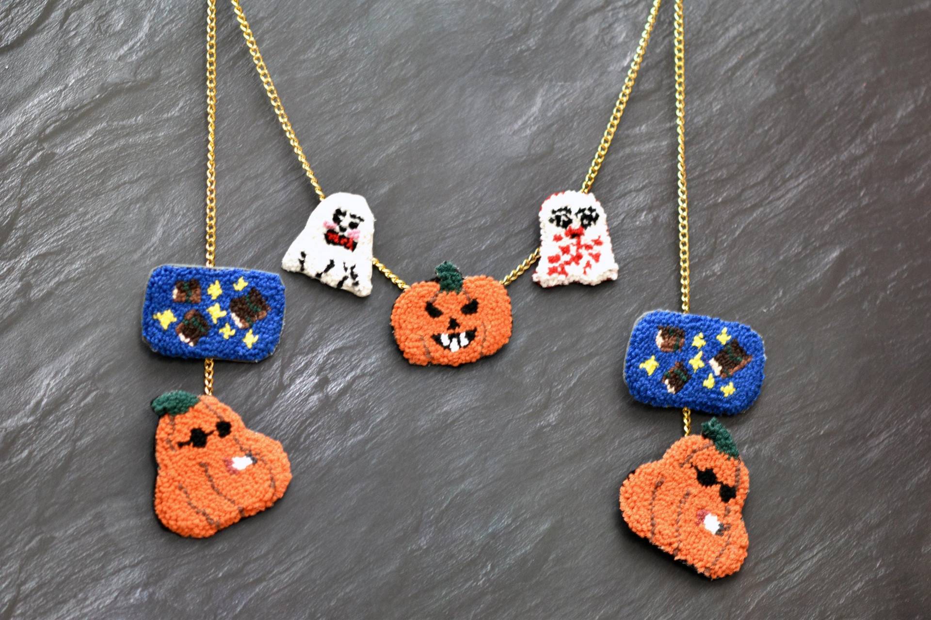 Punch Needle Stickerei Halloween Anstecker/Pins - Kürbisse Und Geister von Fashionbysdemir