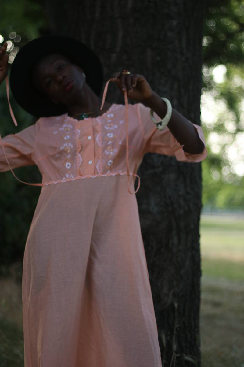 70Er Jahre Orange Besticktes Maxi Kleid Vintage Boho Chic von FashionforFables