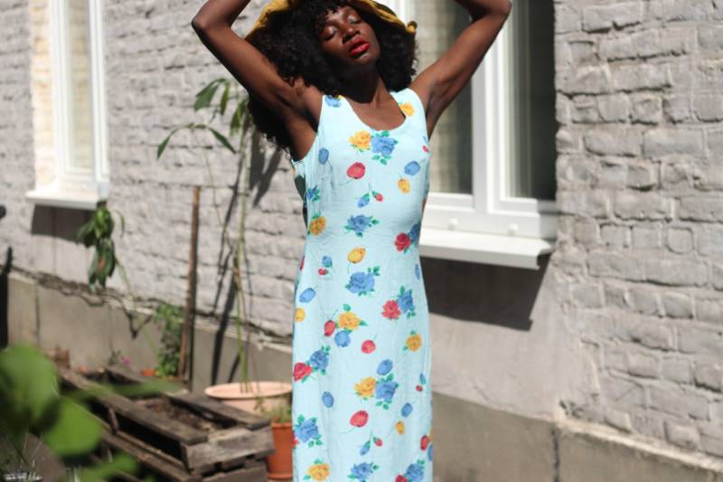 90Er Jahre Floral Cottagecore Maxi Kleid Ärmelloses Boho Sommerkleid von FashionforFables