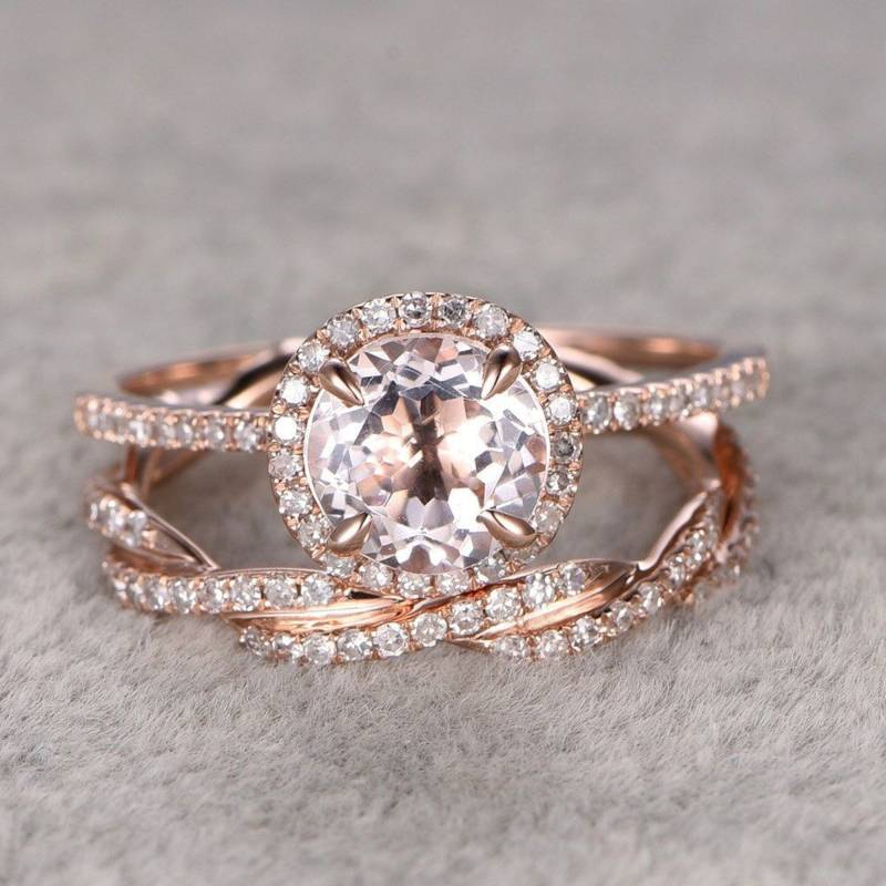 14K Rose Gold Finish Rundschnitt Rosa Morganit Diamant Infinity Stil Brautring Set, Frauen Hochzeit Verlobungsring Set 925 Sterling Silber von FashionjewelsArt