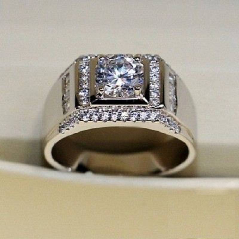 Herren Diamantring, 14K Weißgold-Finish 1, 25 Karat Vvs1 Diamant Pinky Verlobungsring Ehering, Moissanit Ring Für Bräutigam, Herrenschmuck Herren Diamantring, 14K Weißgold-Finish 1, 25 Karat Vvs1 Diamant Pinky Verlobungsring Ehering, Moissanit Ring Für Bräutigam, Herrenschmuck von FashionjewelsArt