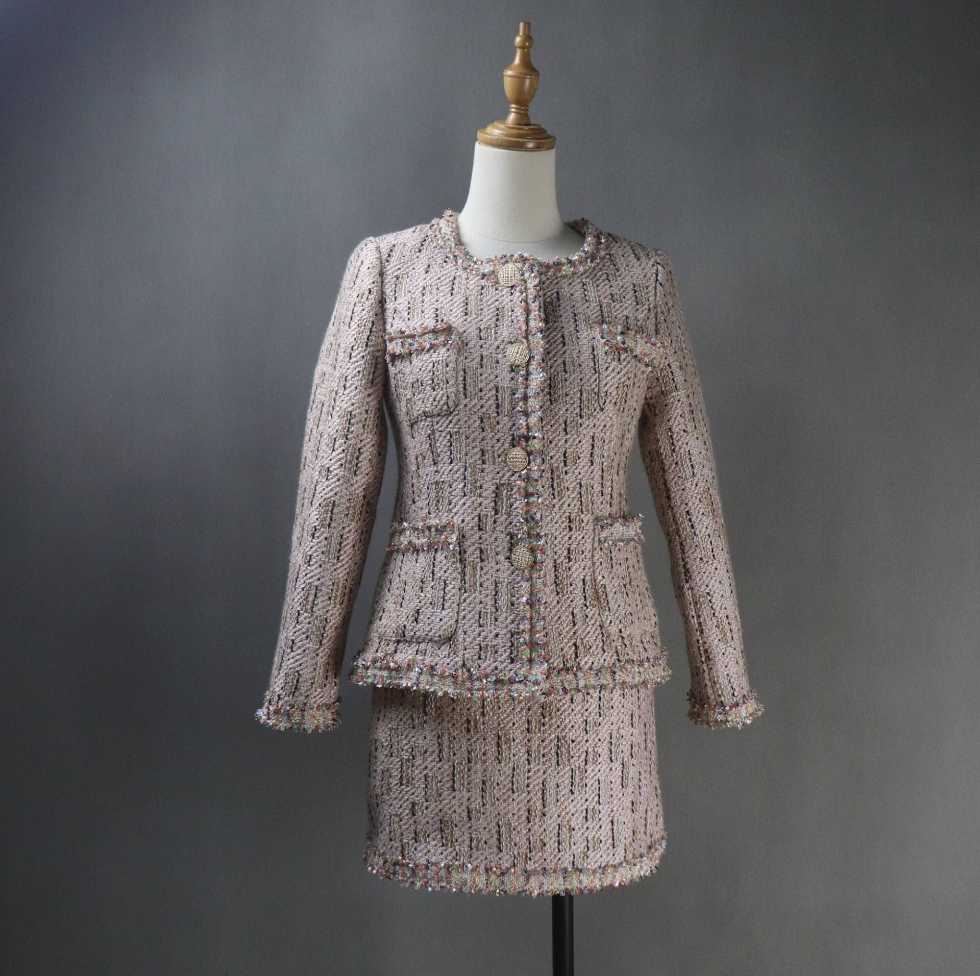 Damen Designer Inspiriert Custom Made Pailletten Tweed Quaste Blazer + Rock Anzug Schwarz von Fashionpioneer15