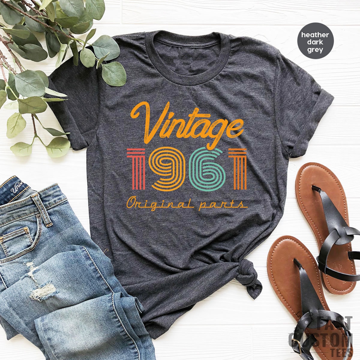 63.geburtstag Shirt, Vintage T 1961 Geschenk Für Frauen, Shirt Männer, Retro Hemden von FastCustomTees