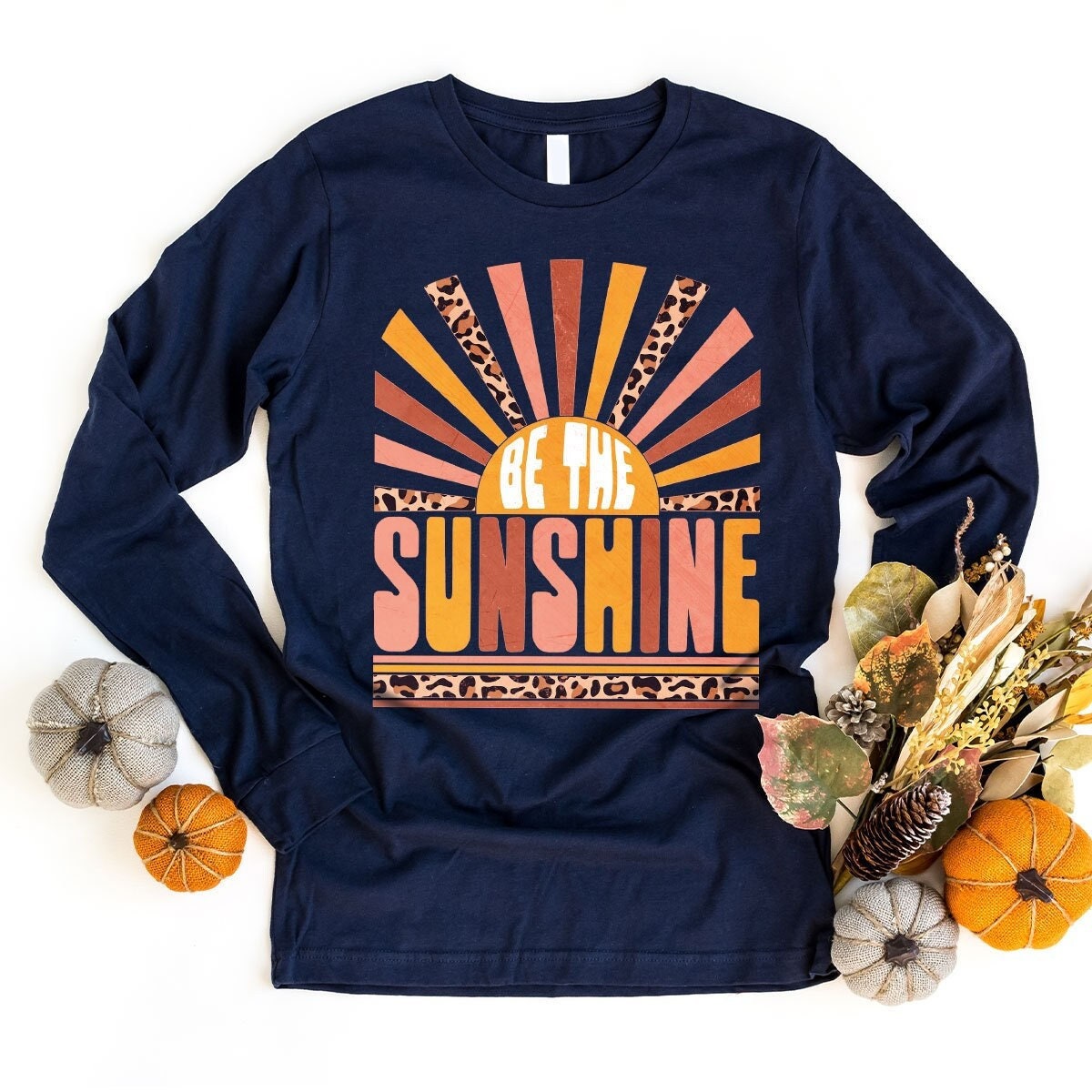 Be The Sunshine Langarm Shirt, Retro Sonne T-Shirt, Sommer Frauen Vintage Grafik T-Shirt von FastCustomTees