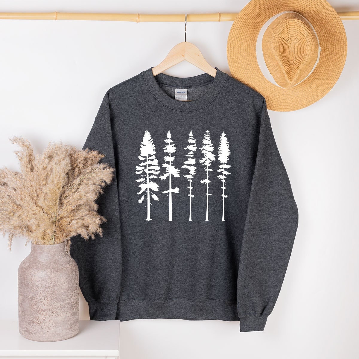 Pine Tree Sweatshirt, Wandern Camping Natur Abenteuer Shirt, Wald Sweatshirt Geschenk, Für Frauen von FastCustomTees