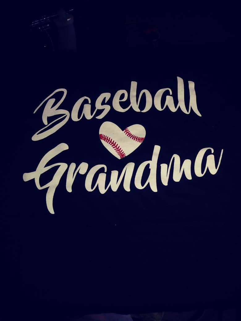Baseball Oma T-Shirts von FastTrackSports