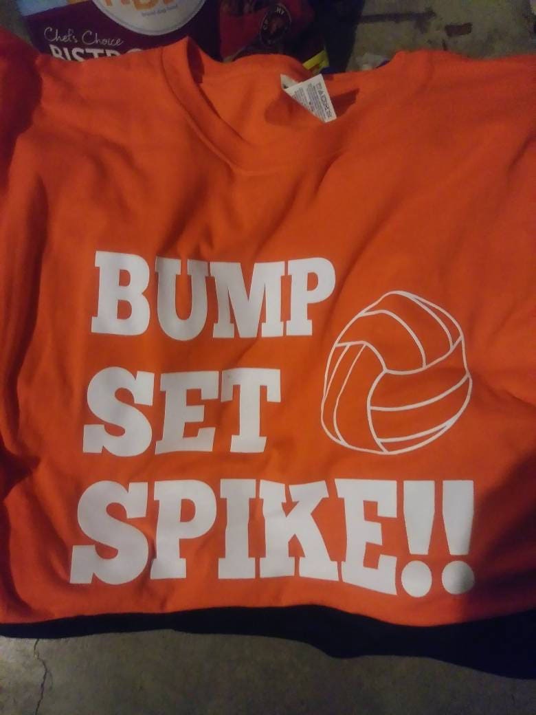 Volleyball-Relief, Set, Spike Hemden von FastTrackSports