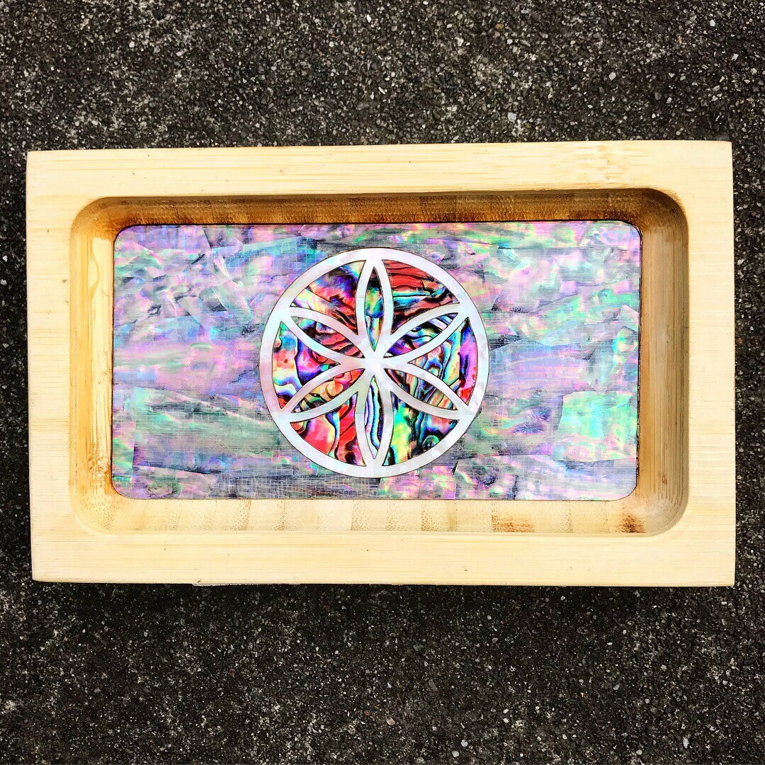 Sacred G Tablett Sacred G Tablett von Fatfreddyscaps