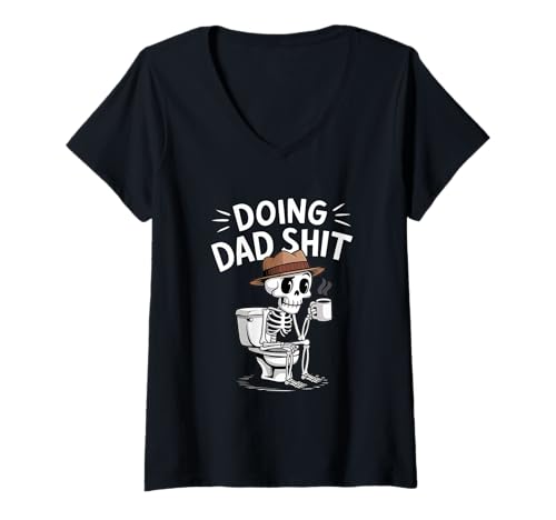 Damen Doing Dad Skelett Toilette Papa Witz Papa Meme Busy Dad T-Shirt mit V-Ausschnitt Damen Doing Dad Skelett Toilette Papa Witz Papa Meme Busy Dad T-Shirt mit V-Ausschnitt von Father's Day Funny Retro Sitting Father Phone