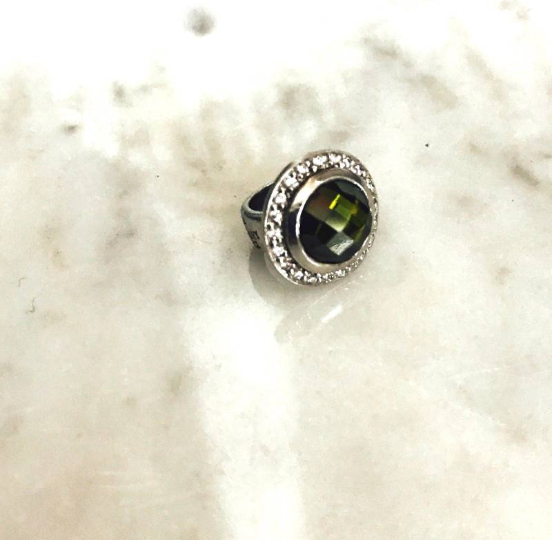 Jahrgang Kranz & Ziegler Peridot Und Cz-Taste Charme Jahrgang Kranz & Ziegler Peridot Und Cz-Taste Charme von FauciVintage