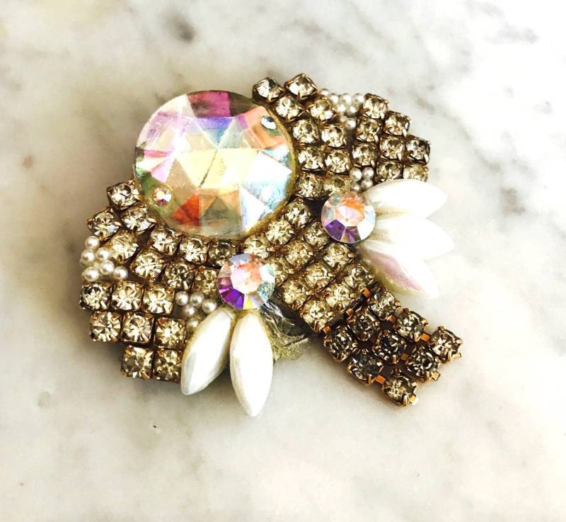 Vintage Strass Modeschmuck Brosche Vintage Strass Modeschmuck Brosche von FauciVintage