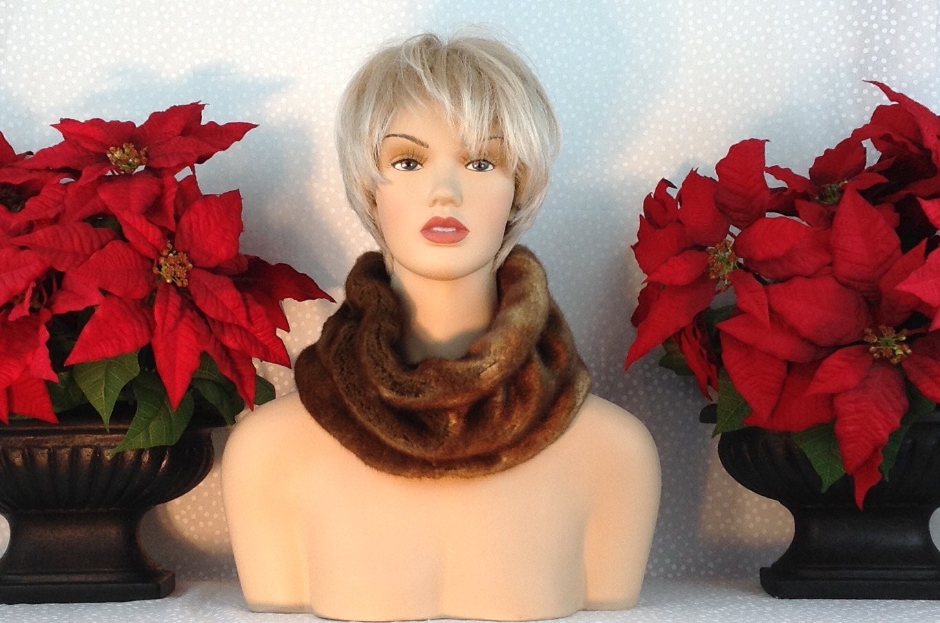 Tissavel Gerafftes Nerz Kunstpelz Stirnband/Feinstes Kunstfell Der Welt Maschinenwäsche-Trocken Perfektes Geschenk Für Sie Geschenk-Ready Box Tissavel Gerafftes Nerz Kunstpelz Stirnband/Feinstes Kunstfell Der Welt Maschinenwäsche-Trocken Perfektes Geschenk Für Sie Geschenk-Ready Box von FauxFurWOW