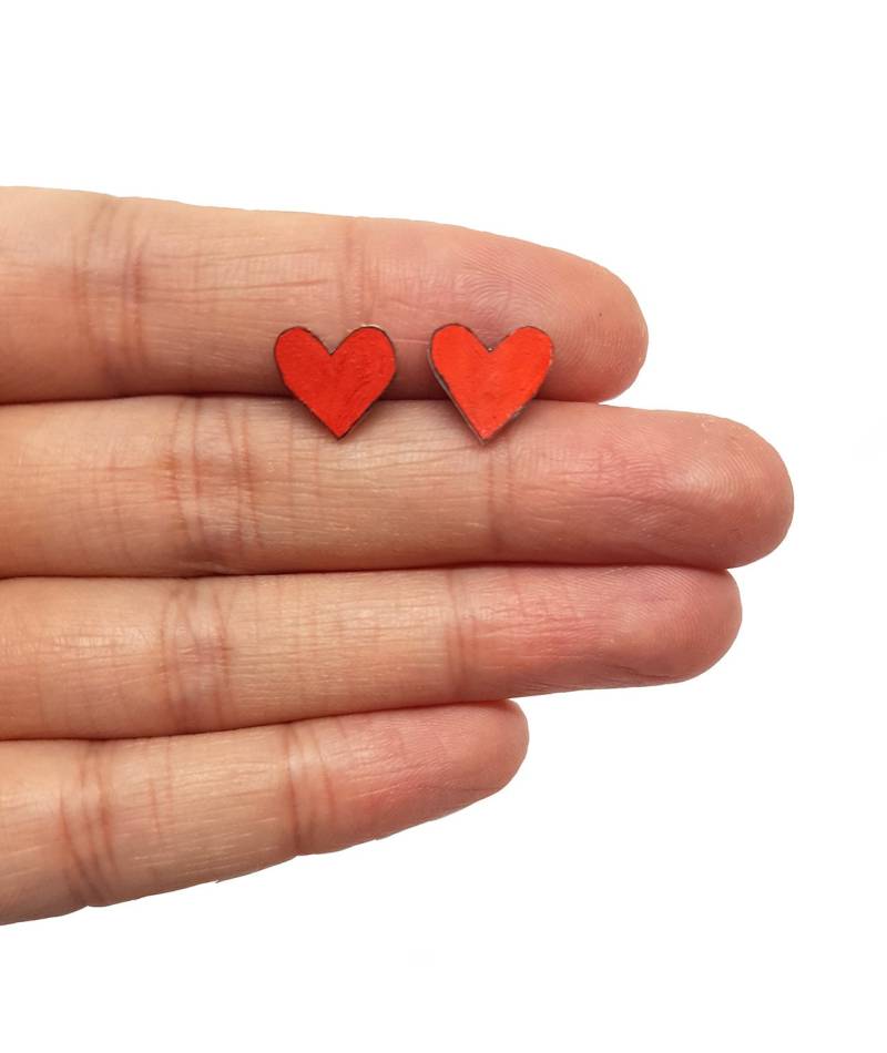 Kleine Herz Ohrringe | Handbemalt Schmuck Ohrstecker von Fawa1
