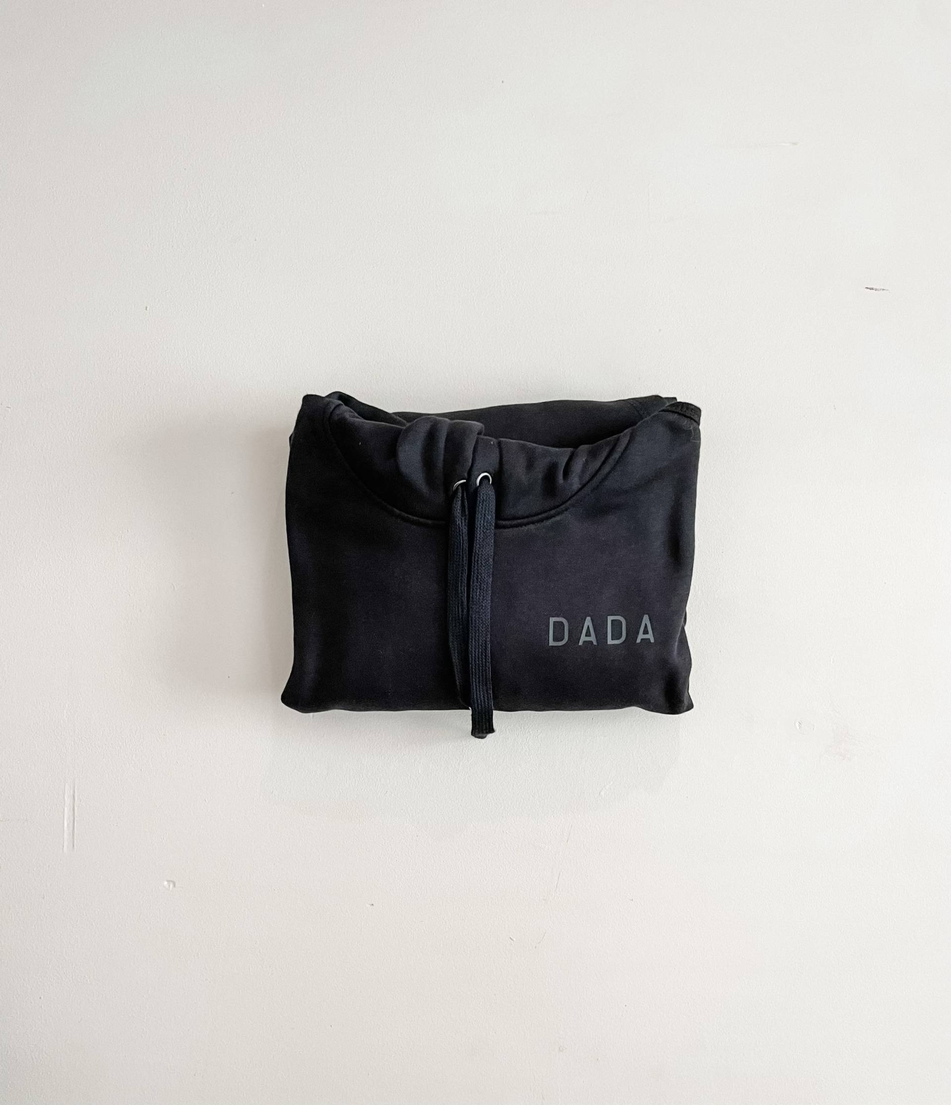 Dada Schwarzer Hoodie von Fawnclothingco
