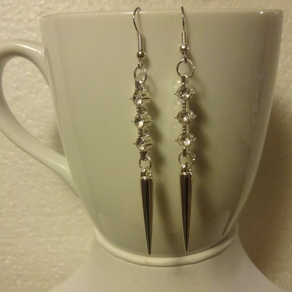Dreifach Crystal Und Spitzen Baumeln Ohrringe Dreifach Crystal Und Spitzen Baumeln Ohrringe von FayelonHandmade