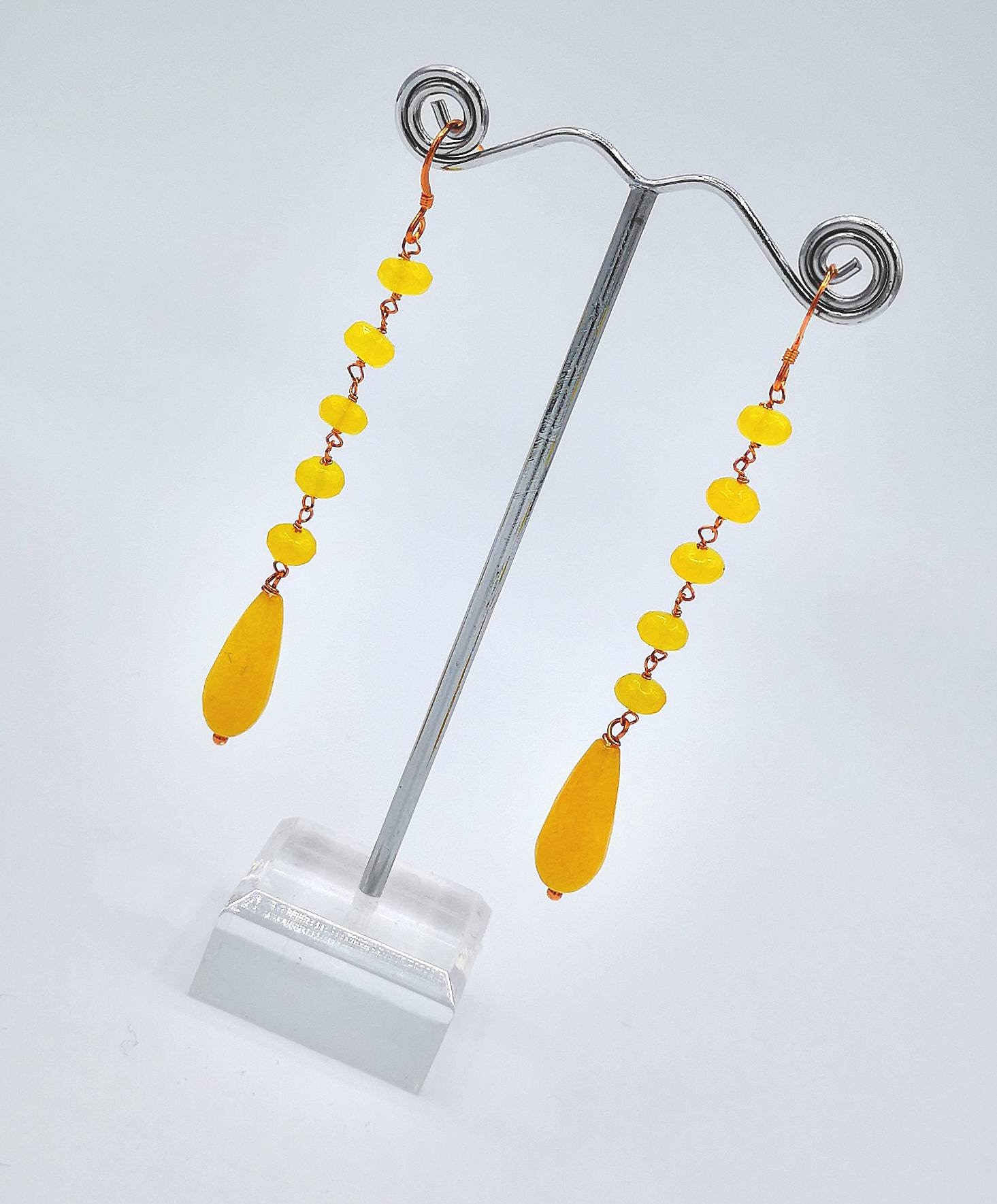 Tropfenohrringe Aus Gelber Jade Und Roségold Tropfenohrringe Aus Gelber Jade Und Roségold von FeBegioielli