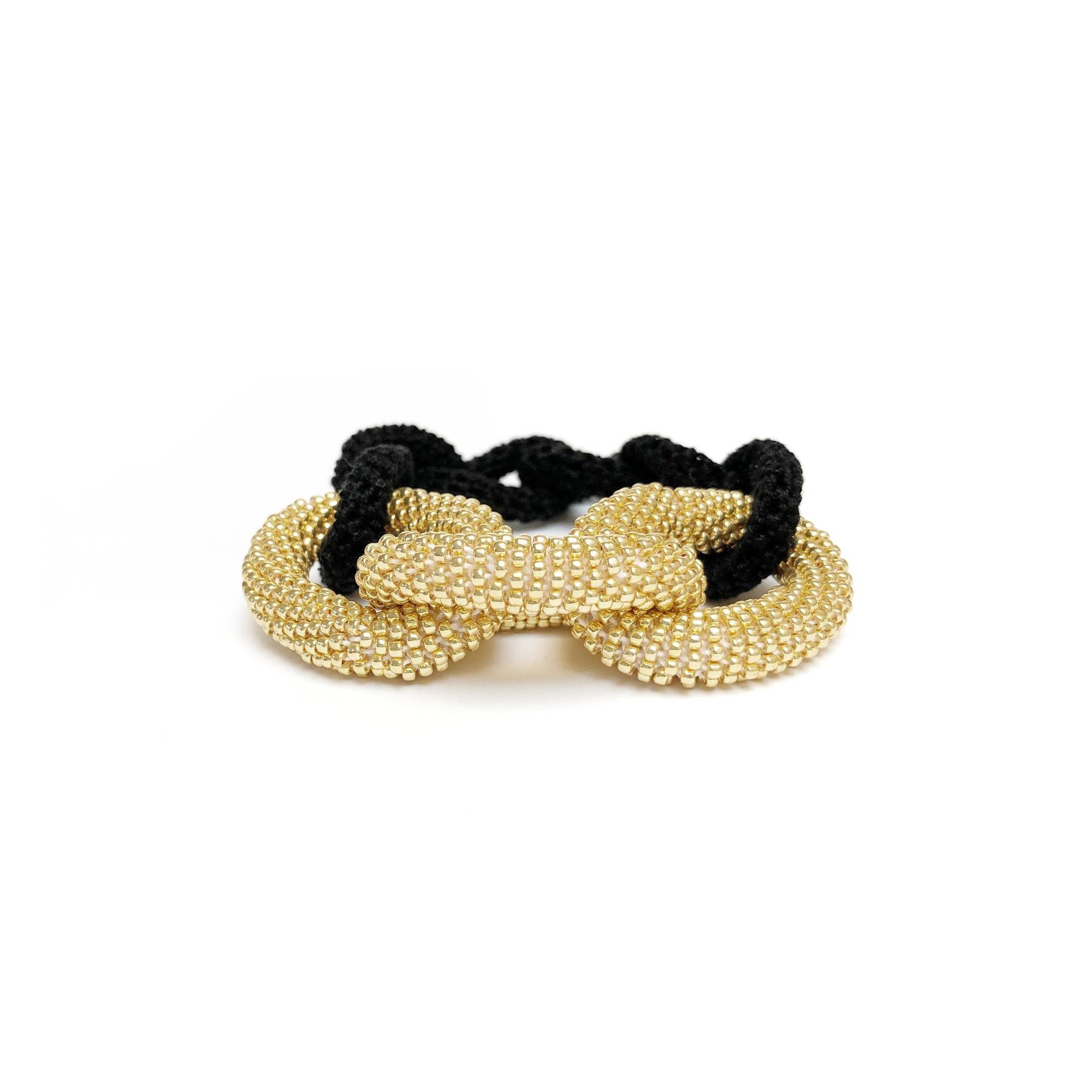 Goldene Perlen Kette Armband Gold Perle Häkeln Gold Und Weiß Freude Weihnachtsgeschenk Goldene Perlen Kette Armband Gold Perle Häkeln Gold Und Weiß Freude Weihnachtsgeschenk von FeCreazioni