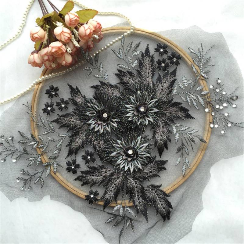 3D Blume Stickerei Spitze Applikation Motiv Material Patch Mit Strass Nähen Auf Hochzeits-Kleid Abendkleid Kleid Rock 1 Stück 3D Blume Stickerei Spitze Applikation Motiv Material Patch Mit Strass Nähen Auf Hochzeits-Kleid Abendkleid Kleid Rock 1 Stück von FeatherCraft20