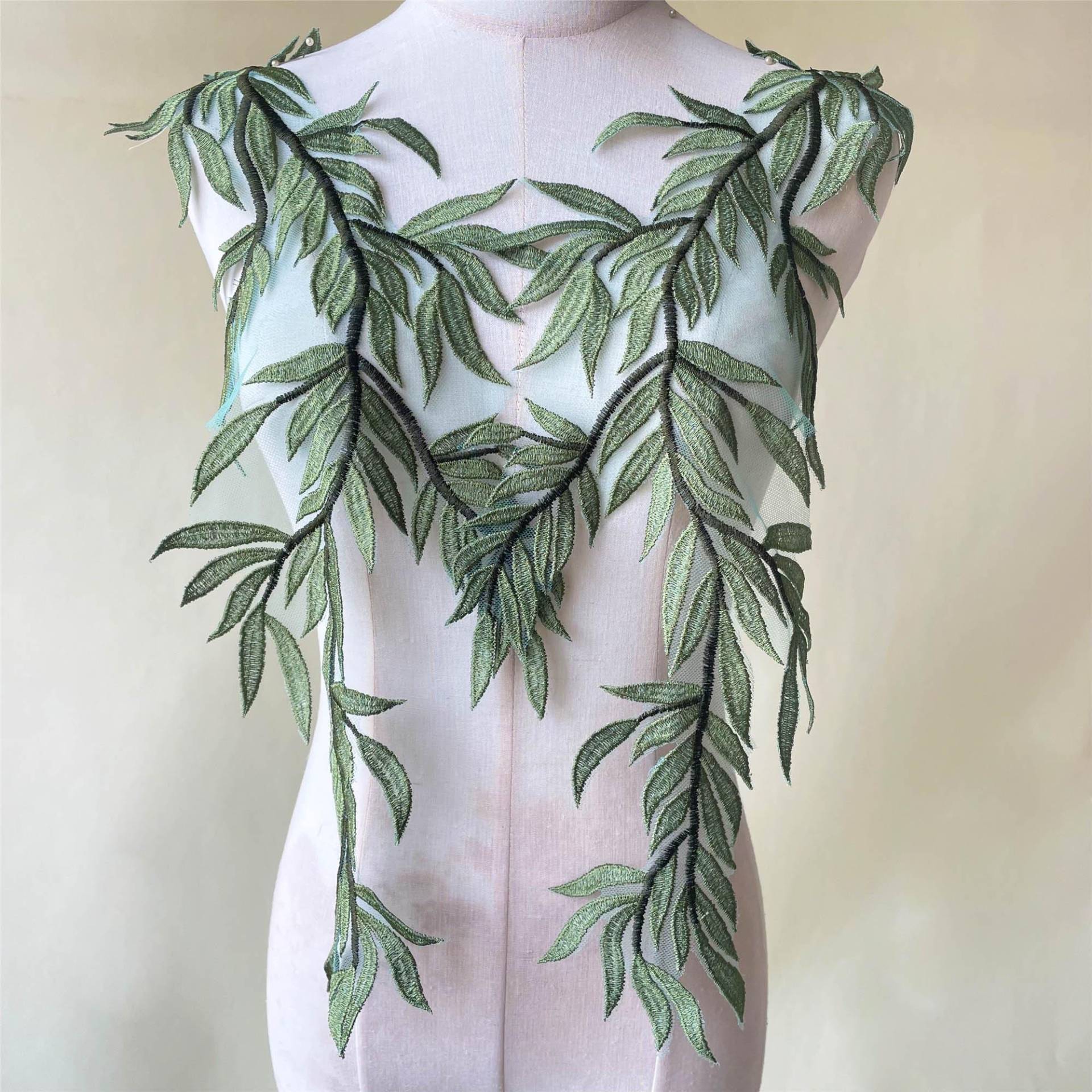 Blätter-Spitze-stickerei-stich-Aufnäher Motiv Für Brautkleid Hochzeitskleider Handwerk Projekt Blätter-Spitze-stickerei-stich-Aufnäher Motiv Für Brautkleid Hochzeitskleider Handwerk Projekt von FeatherCraft20