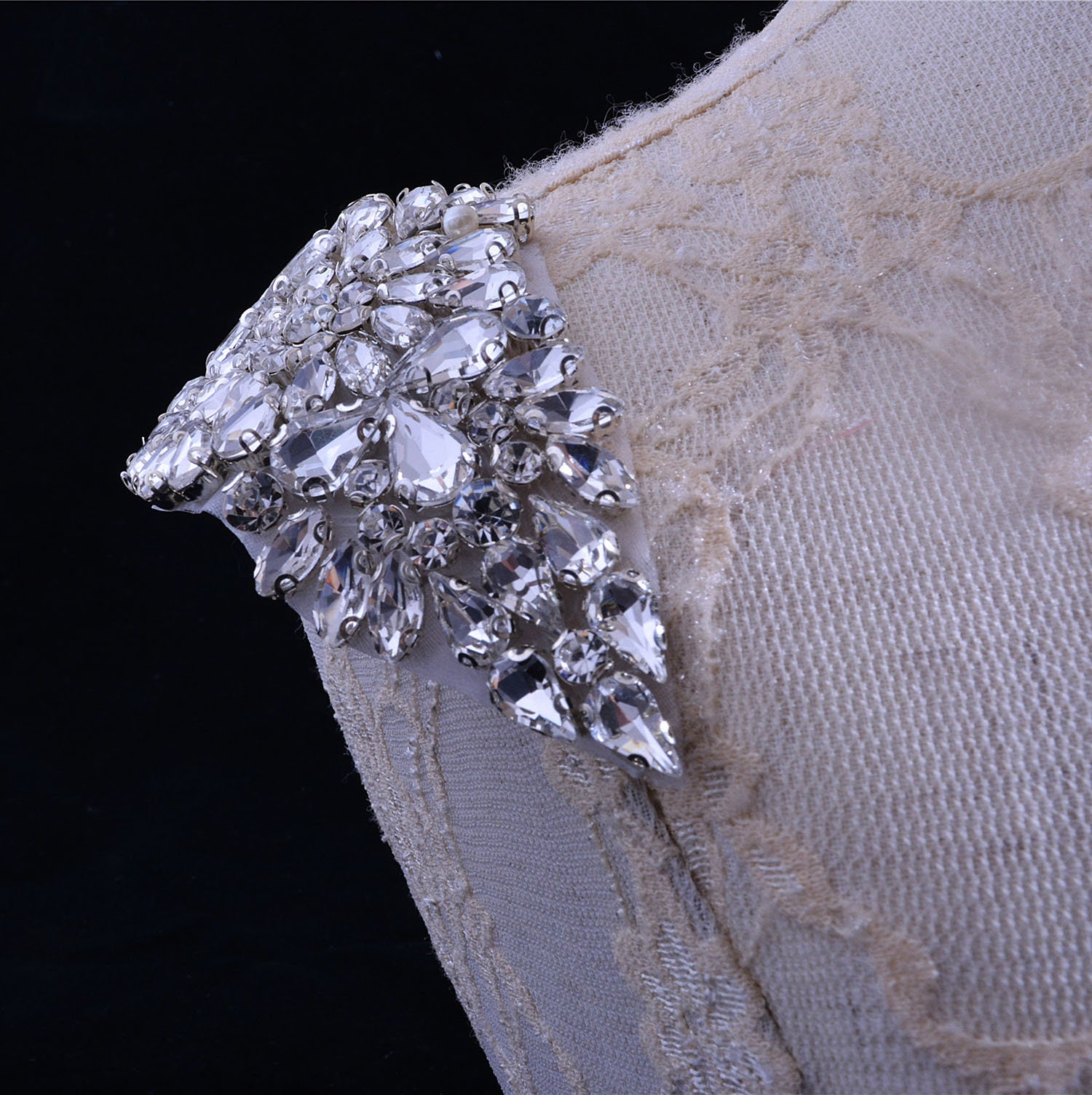 Bling Silber Kristall Strass Applikation Diamante Applikationen Schärpe Gürtel Diy Eisen Kleber Auf Brauthochzeit Brautjungfern Kleid 1 Stück Bling Silber Kristall Strass Applikation Diamante Applikationen Schärpe Gürtel Diy Eisen Kleber Auf Brauthochzeit Brautjungfern Kleid 1 Stück von FeatherCraft20