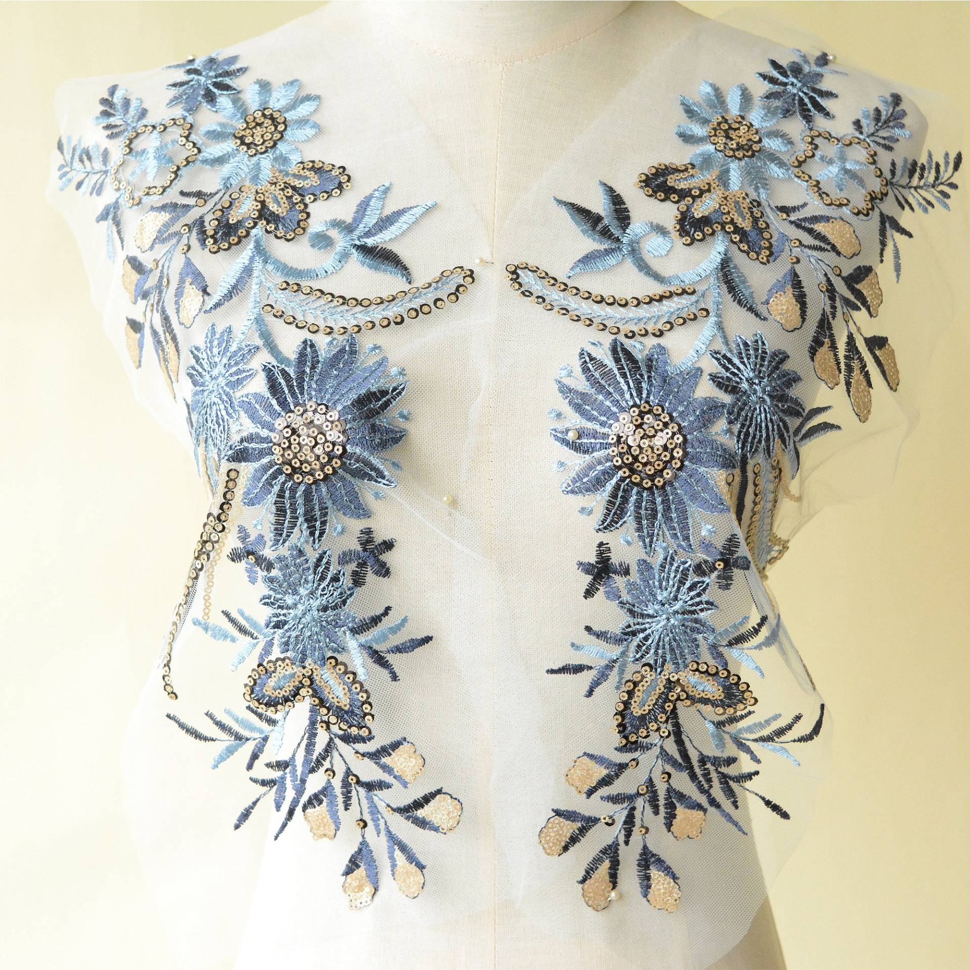 Bodice Pailletten Spitze Applikation Floral Bestickt Patch Nähen Auf Braut Hochzeit Abendkleid Ballkleid von FeatherCraft20