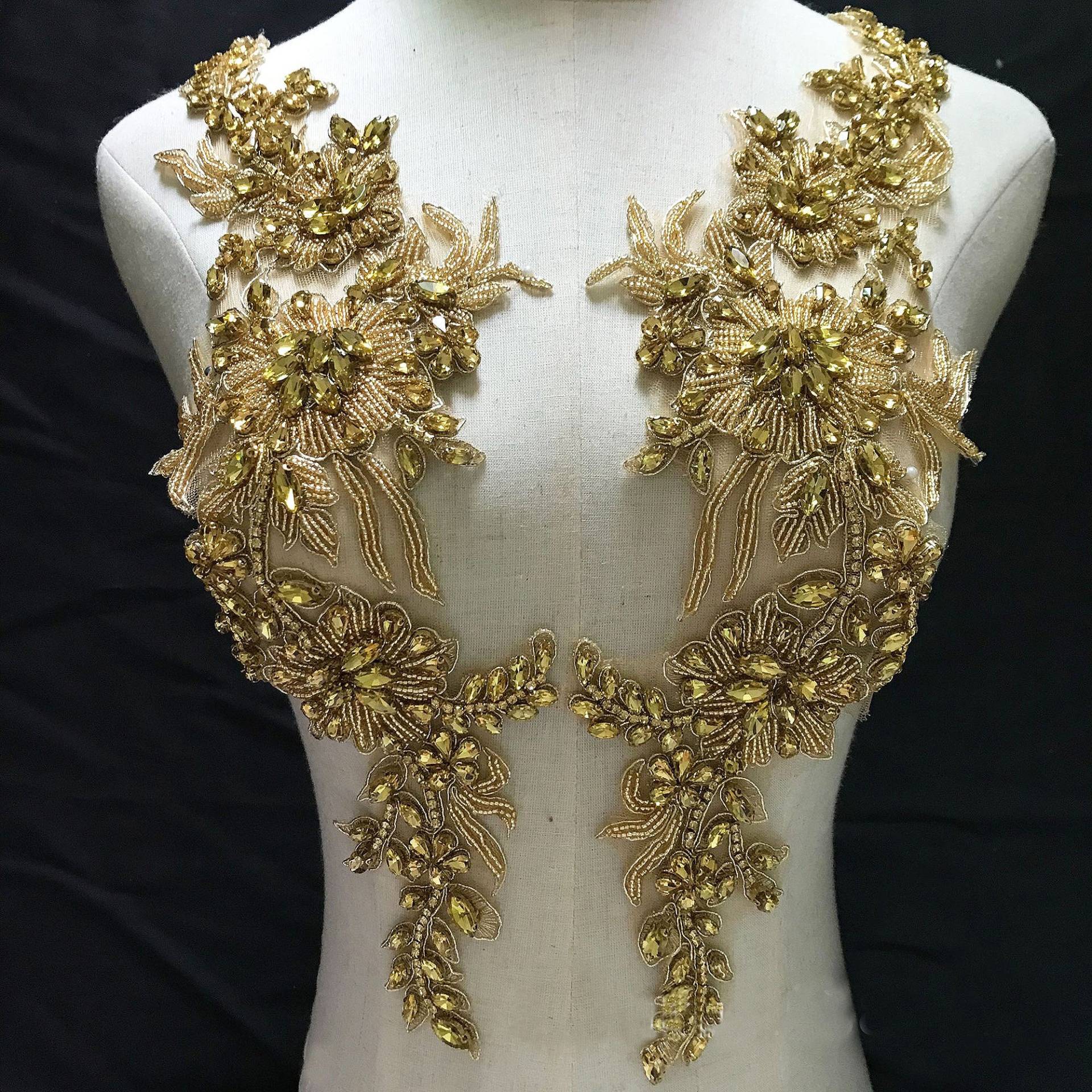 Funkelnde Gold Mieder Strass Applikation Schwere Perlen Motiv Diamante Spitze Patch Nähen Auf Braut Hochzeit Ballkleid Kleid von FeatherCraft20