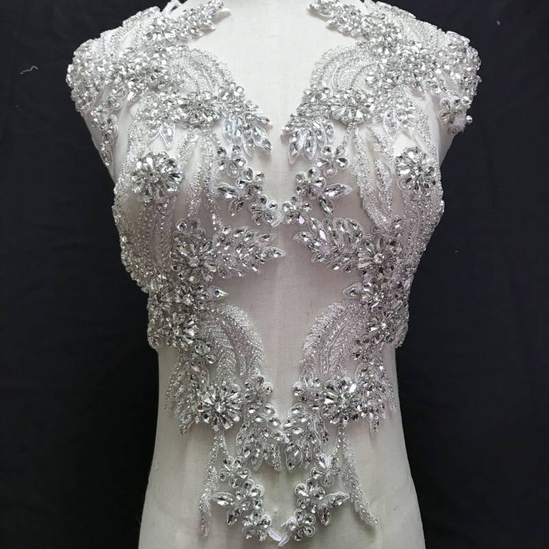 Funkelnde Silber Mieder Strass Applikation Schwere Perlen Motiv Diamante Spitze Patch Nähen Auf Braut Hochzeit Ballkleid Kleid von FeatherCraft20