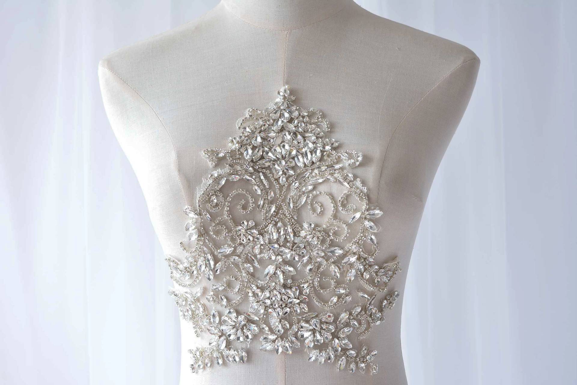 Große Mieder Strass Applikation Schwere Perlen Motiv Diamante Spitze Patch Nähen Auf Braut Hochzeit Ball Kleid 1 Pc von FeatherCraft20