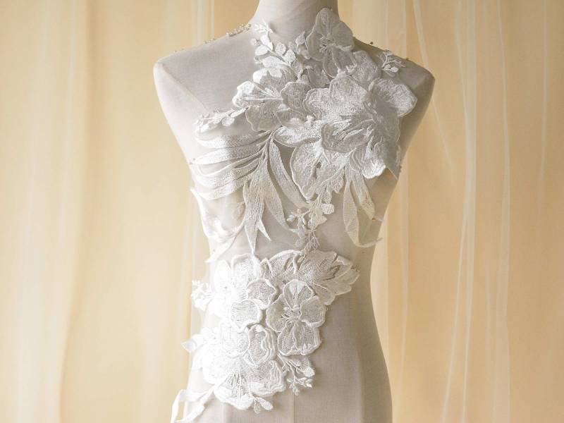 Oversize Stickerei Spitze Applique Motiv Materialien Blume Patch Nähen Auf Braut Hochzeit Prom Kleid Rock 1 Stück Oversize Stickerei Spitze Applique Motiv Materialien Blume Patch Nähen Auf Braut Hochzeit Prom Kleid Rock 1 Stück von FeatherCraft20