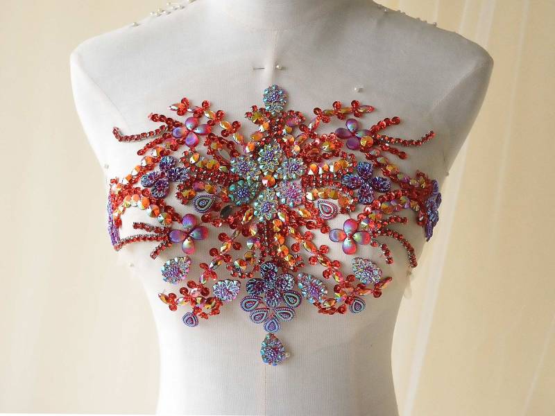 Schwere Perlen Strass Stickerei Spitze Applikation 3D Blume Motiv Patch Swing Auf Braut Hochzeit Kleid 1 Pc Schwere Perlen Strass Stickerei Spitze Applikation 3D Blume Motiv Patch Swing Auf Braut Hochzeit Kleid 1 Pc von FeatherCraft20