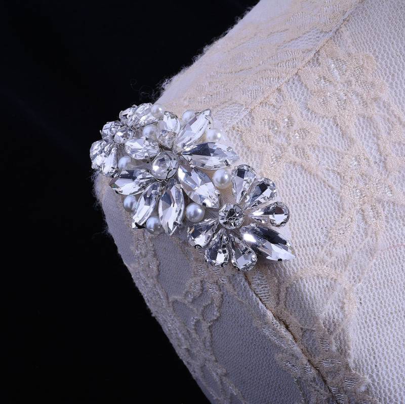 Silber Kristall Strass Applikationen Diamante Schärpe Gürtel Diy Eisen Kleber Auf Braut Hochzeit Brautjungfern Kleid 1 Stück von FeatherCraft20