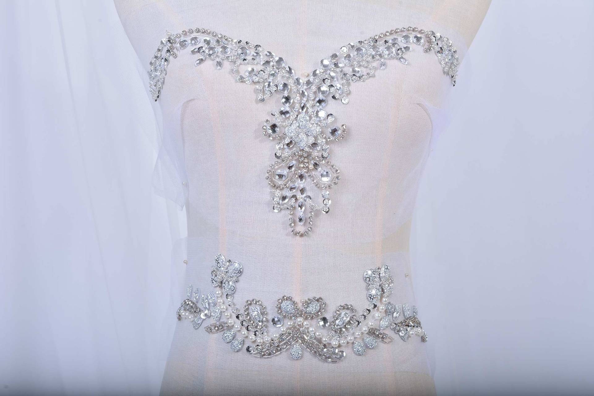 Silber Schwere Perlen Strass Applikation Stickerei Spitze Applikationen Trims Patch Swing Auf Braut Hochzeit Kleid 1 Set von FeatherCraft20