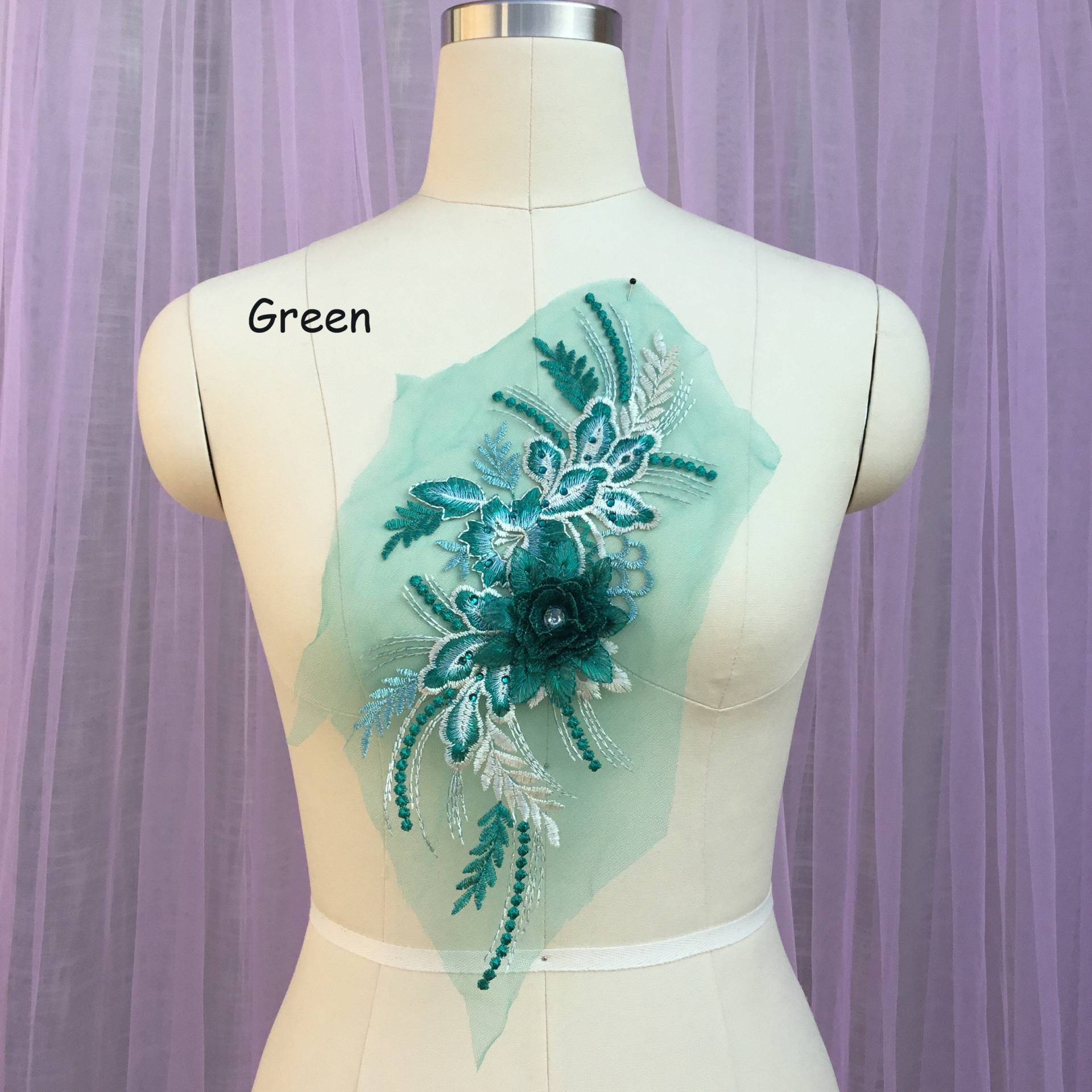 Stickerei Spitze Applique Motiv Materialien 3D Blume Patch Mit Strass Nähen Auf Braut Hochzeit Kleid Abendkleid Rock 1 Tlg Stickerei Spitze Applique Motiv Materialien 3D Blume Patch Mit Strass Nähen Auf Braut Hochzeit Kleid Abendkleid Rock 1 Tlg von FeatherCraft20