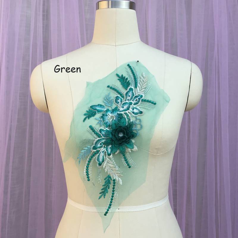 Stickerei Spitze Applique Motiv Materialien 3D Blume Patch Mit Strass Nähen Auf Braut Hochzeit Kleid Abendkleid Rock 1 Tlg Stickerei Spitze Applique Motiv Materialien 3D Blume Patch Mit Strass Nähen Auf Braut Hochzeit Kleid Abendkleid Rock 1 Tlg von FeatherCraft20