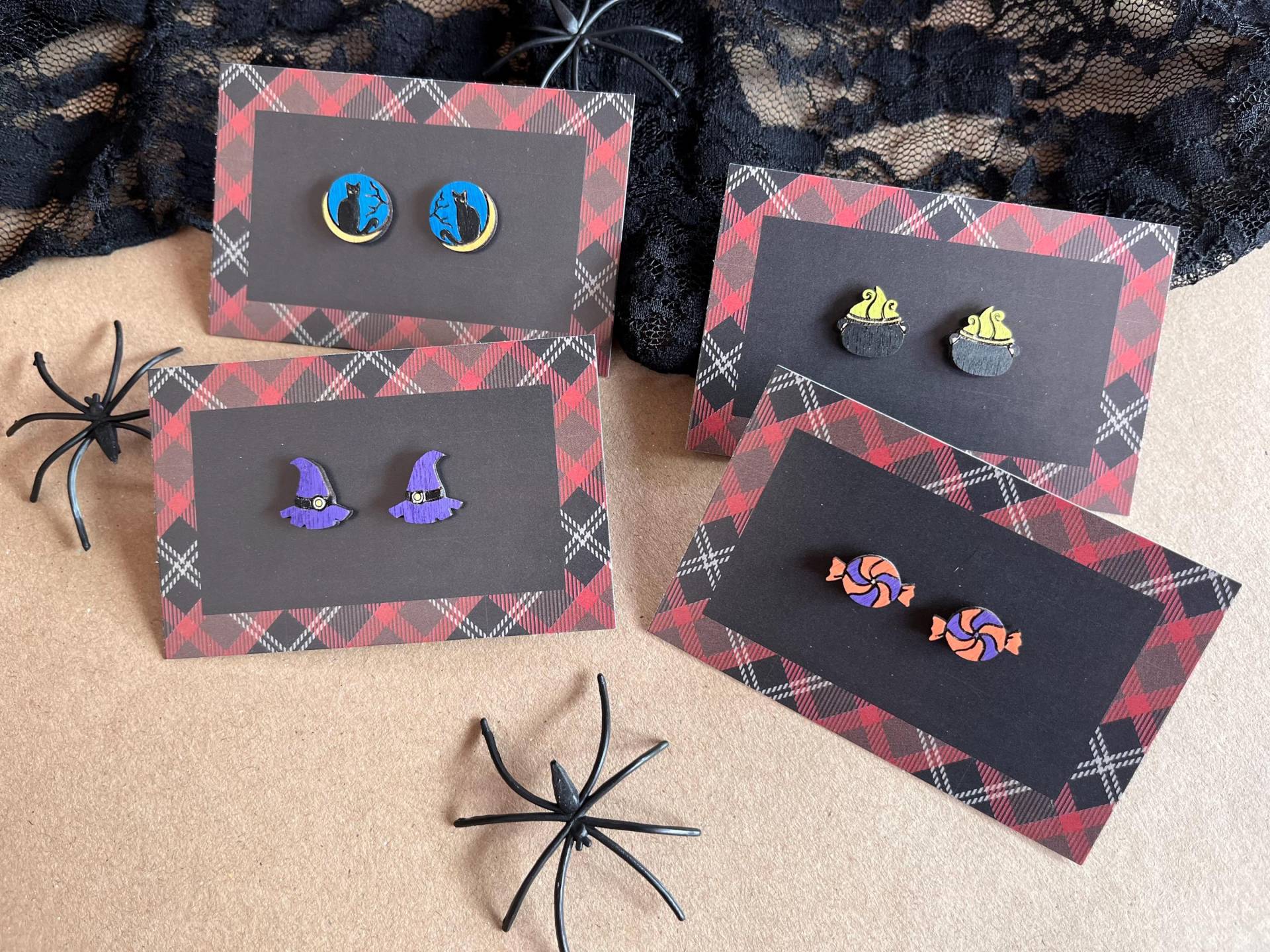 Halloween Witchy Ohrstecker von FederWerke