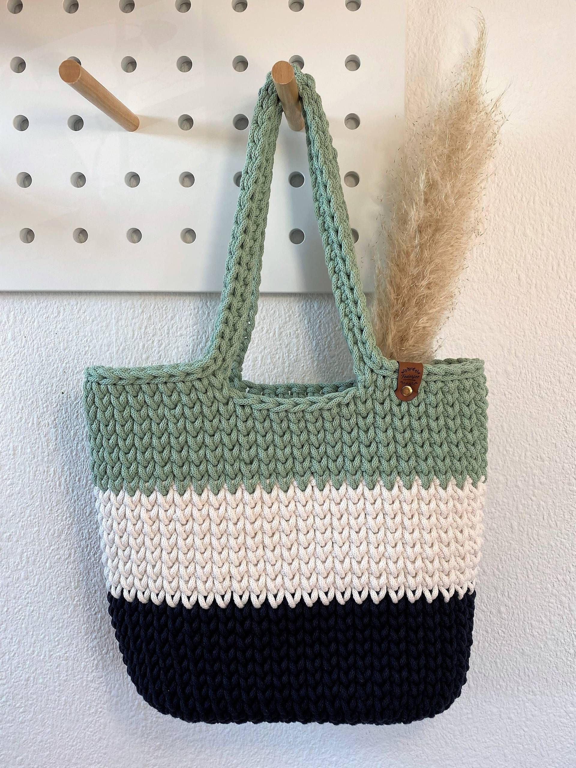 Shopper Gehäkelt/Tasche Strandtasche Mit Henkel Henkeltasche Shopper Gehäkelt/Tasche Strandtasche Mit Henkel Henkeltasche von FederfeeHandmade