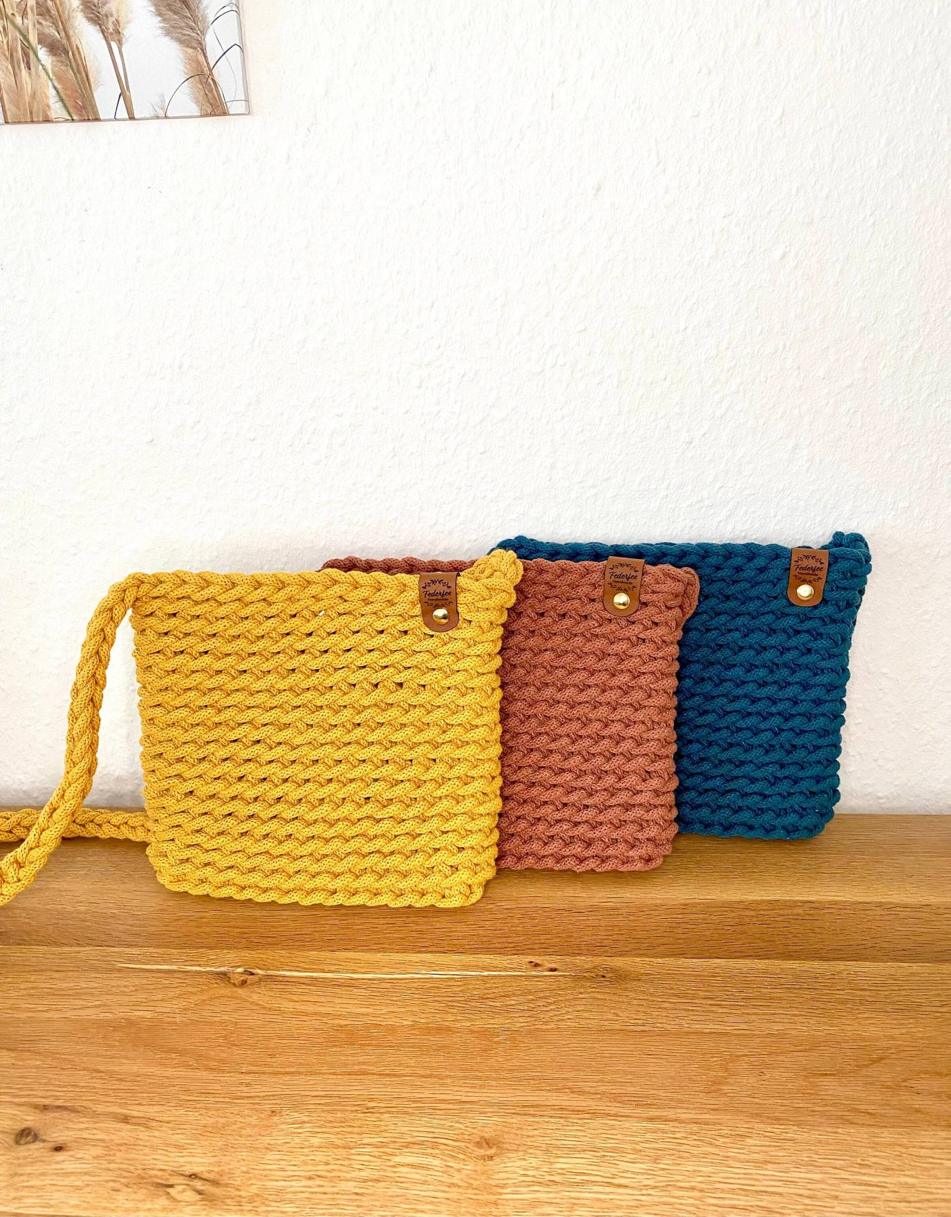 Umhängetasche Gehäkelt/Crossbody Tasche Boho Umhängetasche Gehäkelt/Crossbody Tasche Boho von FederfeeHandmade