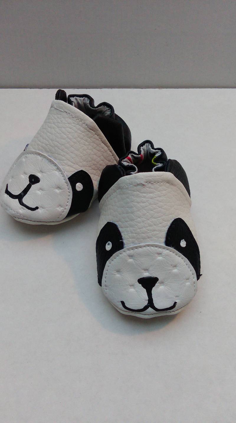 Weiche Lederhausschuhe Panda Weiche Lederhausschuhe Panda von Feealamain