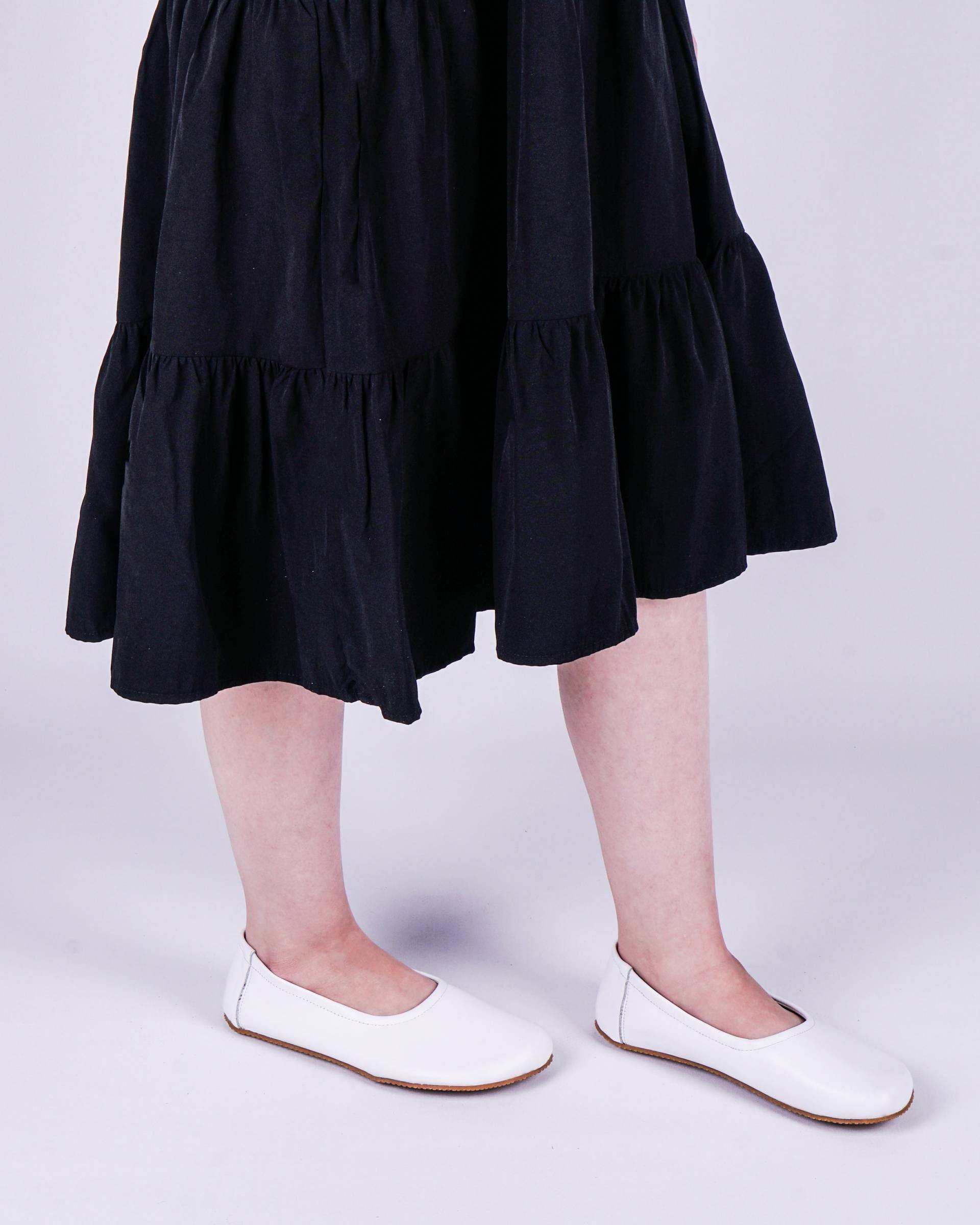 Weiße Leder Barfuß Ballerinas Handgefertigte Slip-Ons Weiße Leder Barfuß Ballerinas Handgefertigte Slip-Ons von FeelBarefoot