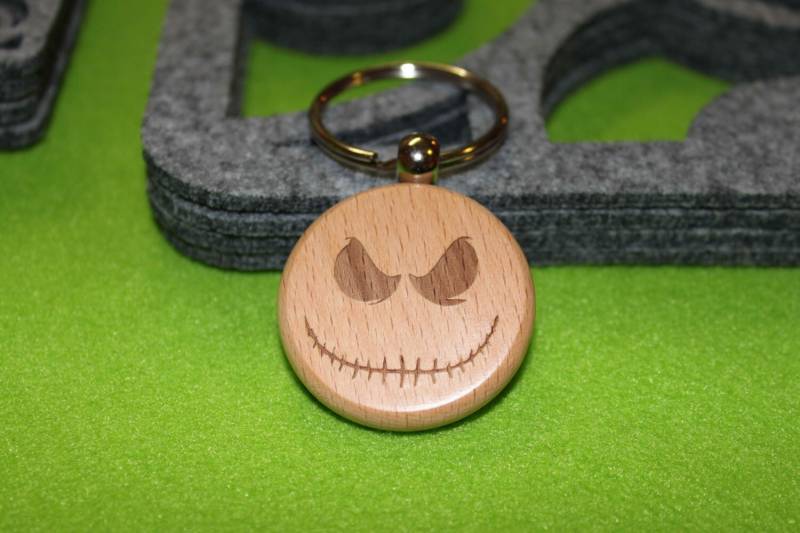 Benutzerdefinierte Schlüsselbund Personalisierte Auto Logo Symbol Schlüsselanhänger Geschenk Holz Laser Gravieren Benutzerdefinierte Schlüsselbund Personalisierte Auto Logo Symbol Schlüsselanhänger Geschenk Holz Laser Gravieren von FeelMyCraft