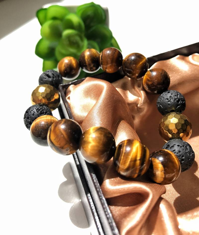 Tigerauge Armband/16mm Große Perlen Einzigartige Und Lava Perle Männer Moderne Tigerauge Armband/16mm Große Perlen Einzigartige Und Lava Perle Männer Moderne von FeelTheAmberBoutique