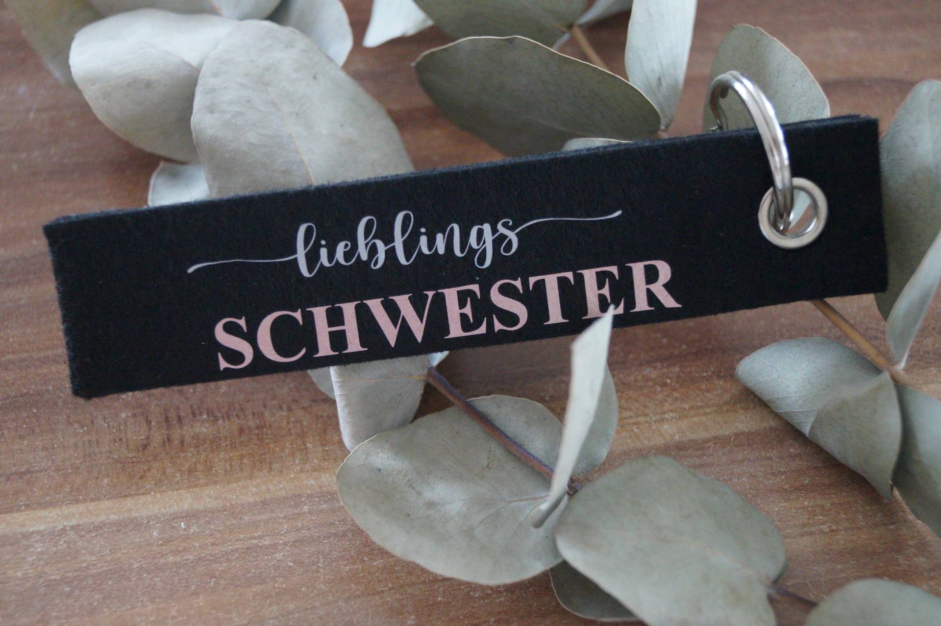 Schlüsselanhänger Personalisiert Aus Filz, Schwesterherz, Geschenk, Geschenk Schwester, Individualisierbar Schlüsselanhänger Personalisiert Aus Filz, Schwesterherz, Geschenk, Geschenk Schwester, Individualisierbar von FeelinchenDesign