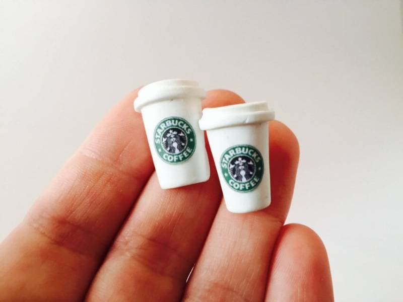 Handgemachte Kleine Kaffeetasse Als Ohrstecker Handgemachte Kleine Kaffeetasse Als Ohrstecker von FeelmoreloveBoutique