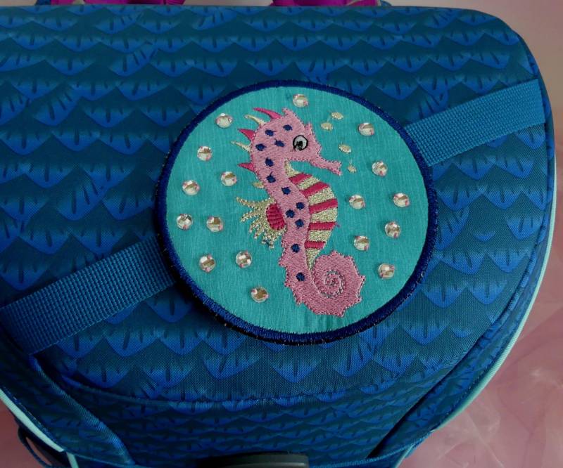 Klettie Patch 11 cm Seepferdchen Meerjungfrau Schulkind Für Magnet Schulranzen Türkis Rosa Applikation Einschulung Feenkleiddesign von FeenkleidDesign2020