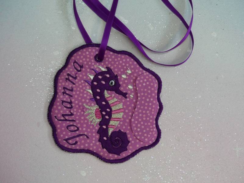 Klettie Patch 12 cm Seepferdchen Meerjungfrau Schulkind Für Magnet Schulranzen Rosa Lila Applikation Einschulung Feenkleiddesign von FeenkleidDesign2020