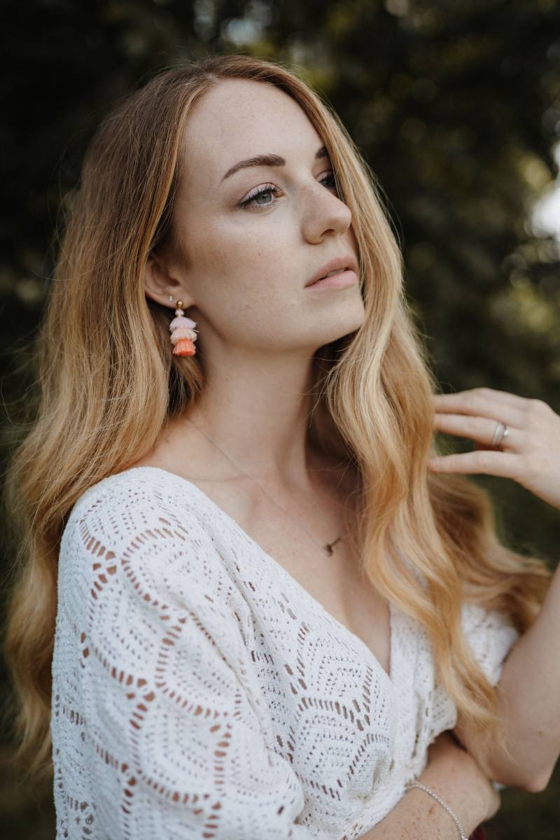 Quasten Boho Ohrringe Gold von Feenmanufaktur